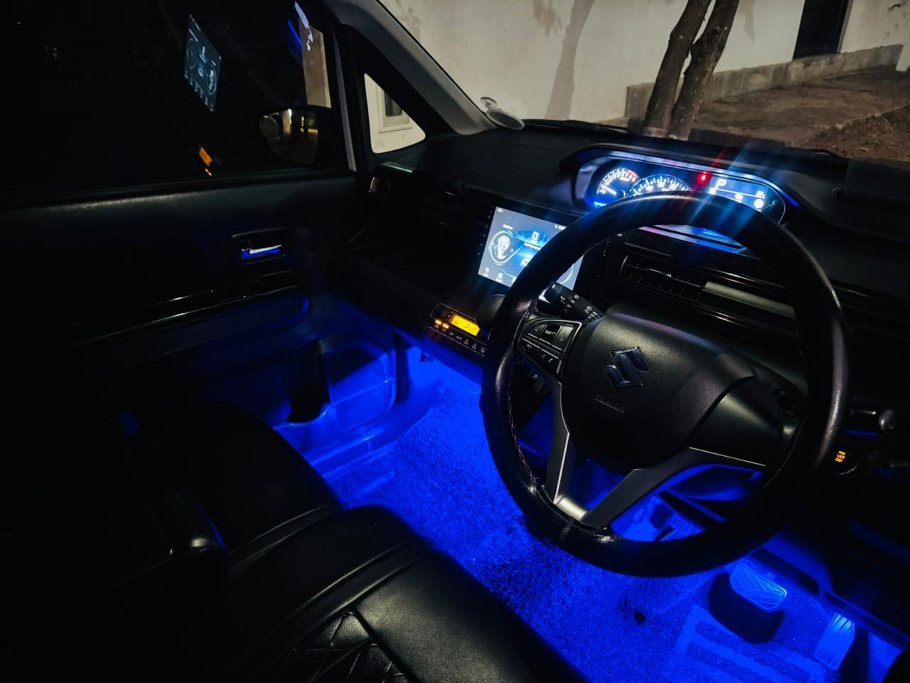 Advertisement image 3