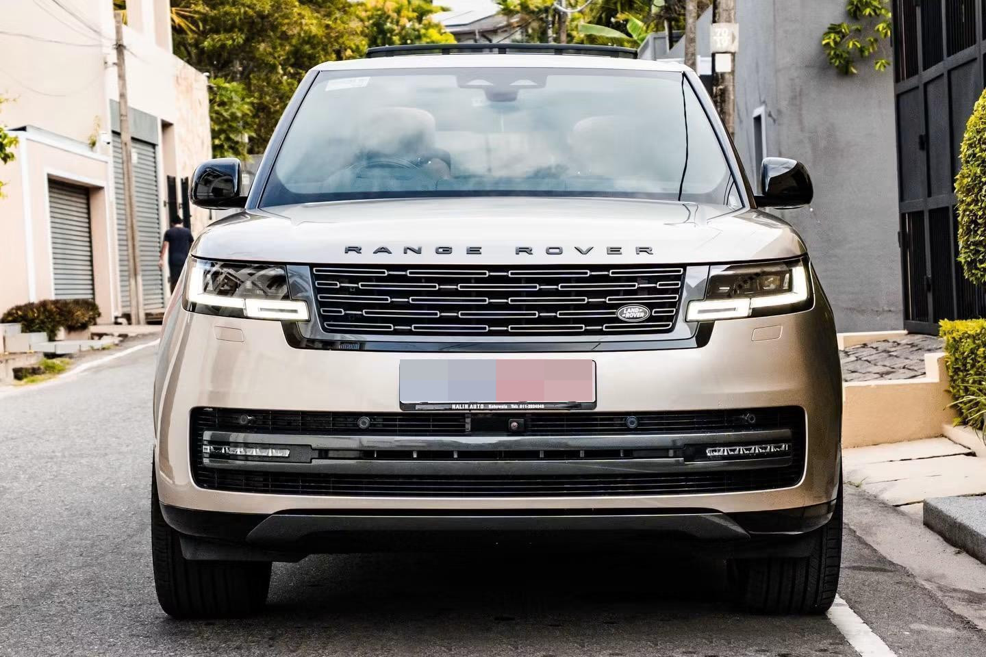 Land Rover Range Rover 2025 - சான்றளிக்கப்பட்டது SUV sale in Sri Lanka - patpat.lk