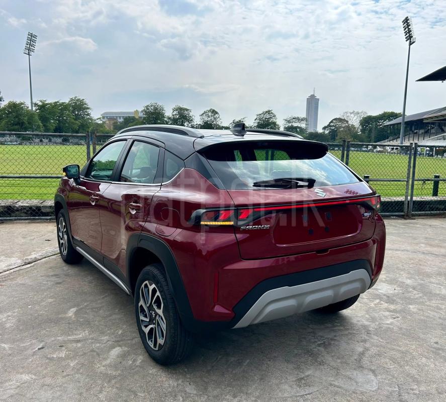 Advertisement image 6