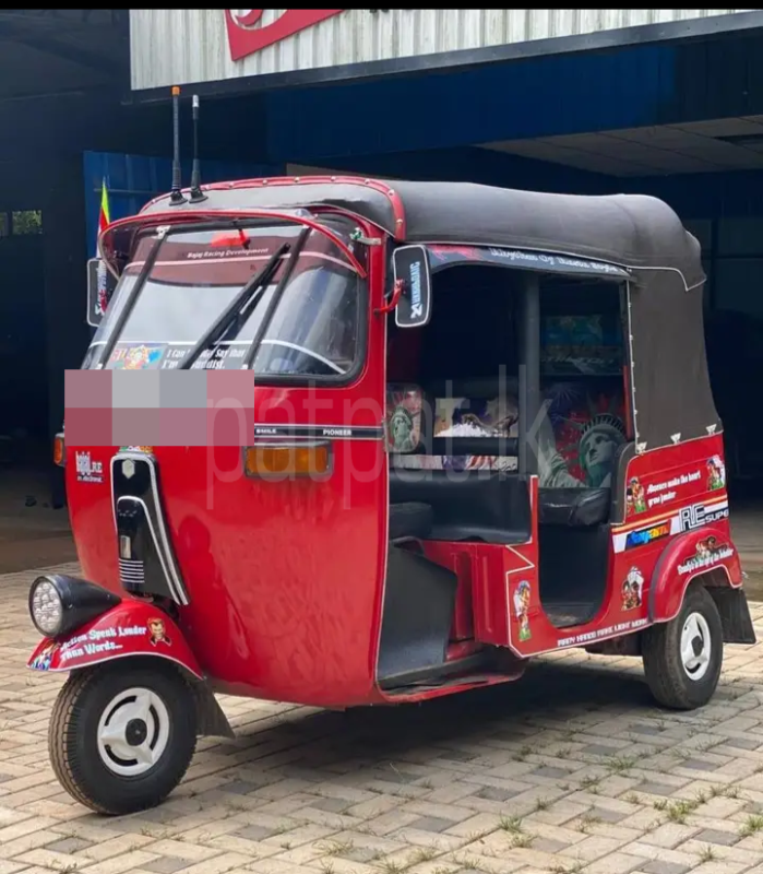 Bajaj Three Wheel 2003 - பயன்படுத்தப்பட்டது முச்சக்கர வண்டி sale in Sri Lanka - patpat.lk