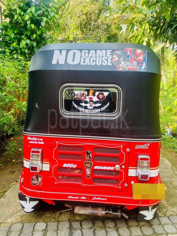 Bajaj 4 stroke 2016 - භාවිතා කරන ලද ත්‍රිරෝද රථය sale in Sri Lanka - patpat.lk