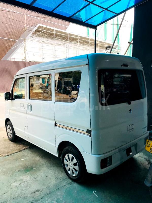 Advertisement image 3