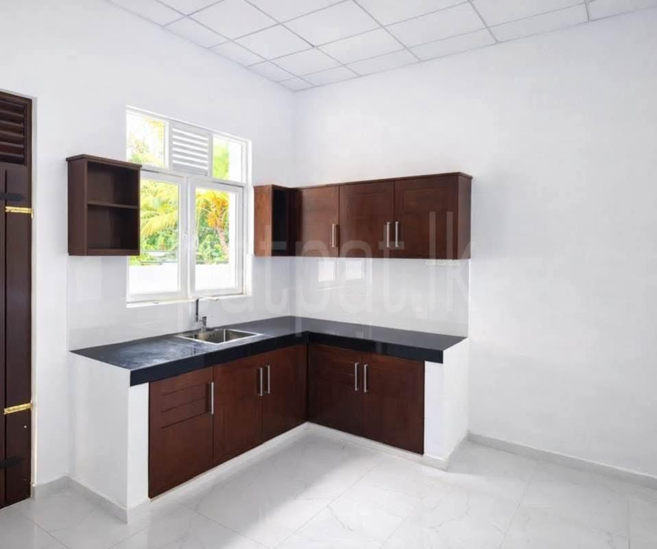 House for Sale in Polgasowita