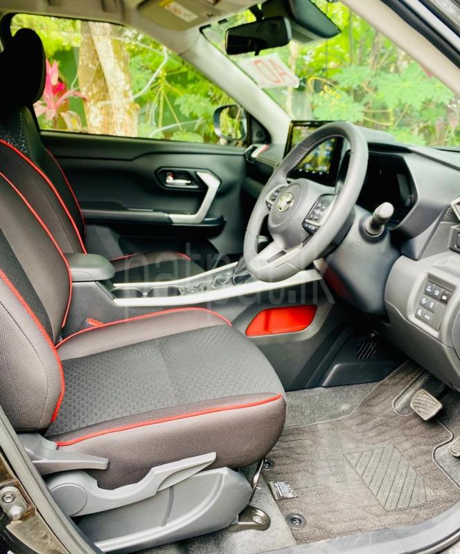 Advertisement image 6