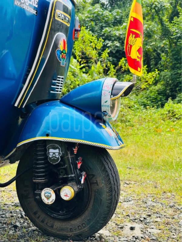 Advertisement image 6