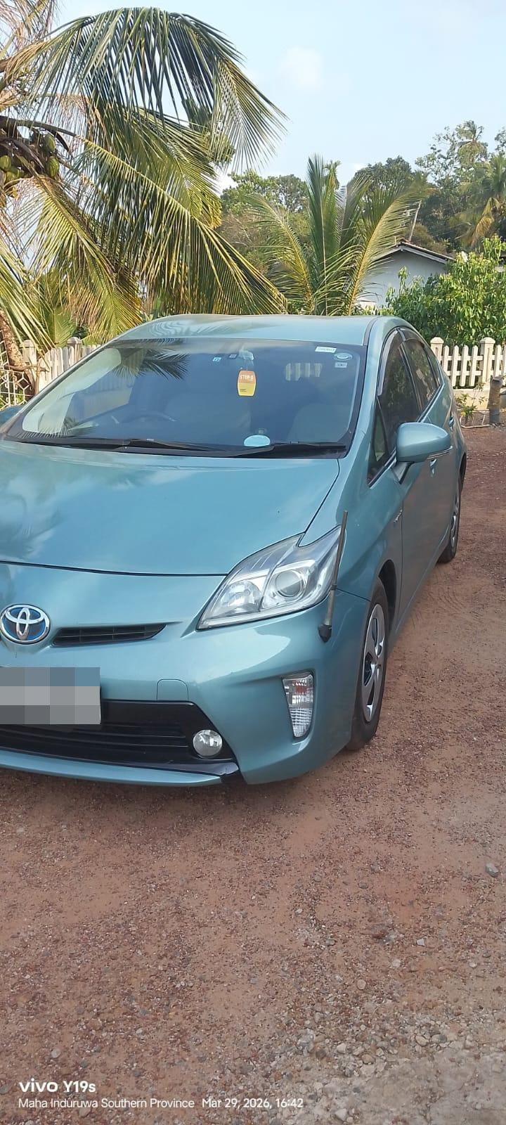 Toyota Prius 2012 - பயன்படுத்தப்பட்டது கார் sale in Sri Lanka - patpat.lk