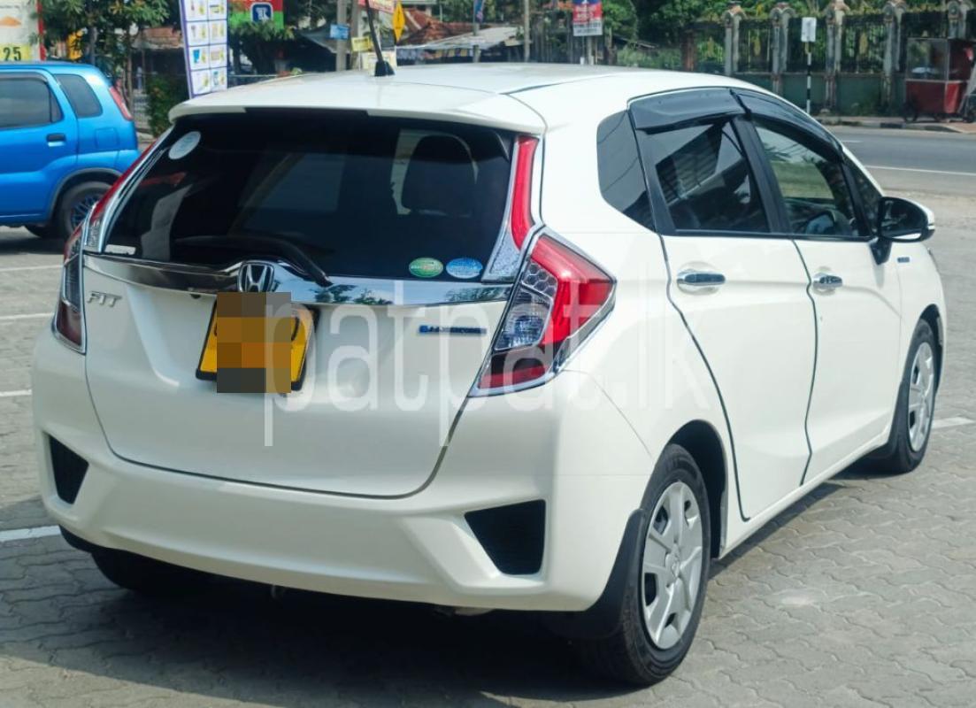 Advertisement image 3