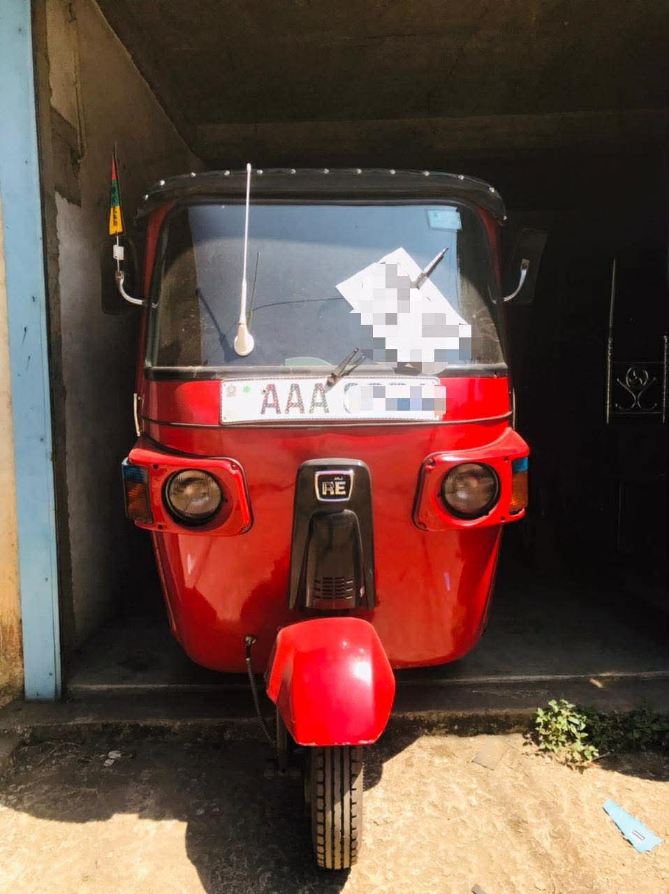 Bajaj Three Wheel 2012 - Used Three wheeler sale in Sri Lanka - patpat.lk