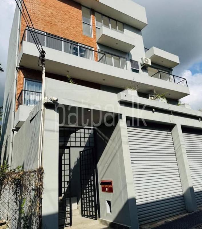 Advertisement image 1