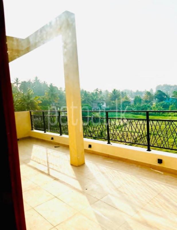 House for Sale in Talawatugoda