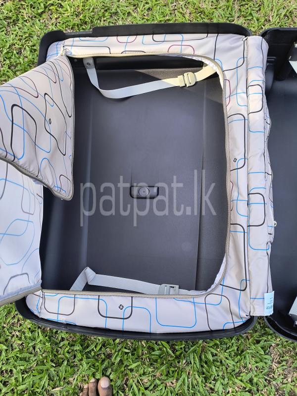 Advertisement image 1