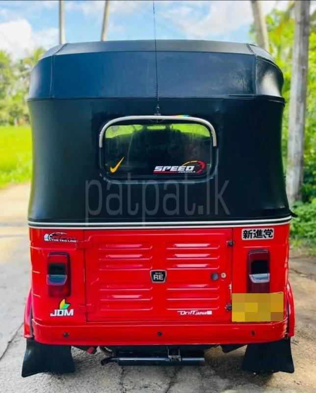 Bajaj Three Wheel 2014 - பயன்படுத்தப்பட்டது முச்சக்கர வண்டி sale in Sri Lanka - patpat.lk