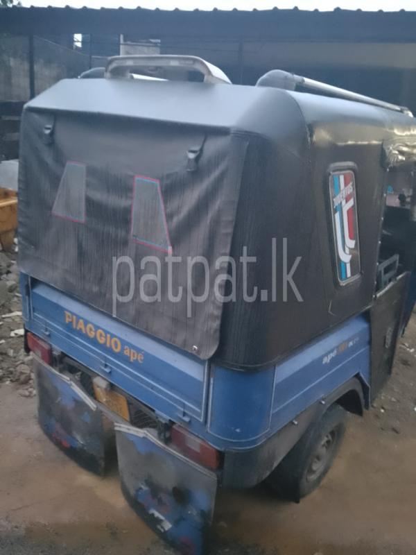 Piaggio Three Wheel 2015 - பயன்படுத்தப்பட்டது முச்சக்கர வண்டி sale in Sri Lanka - patpat.lk