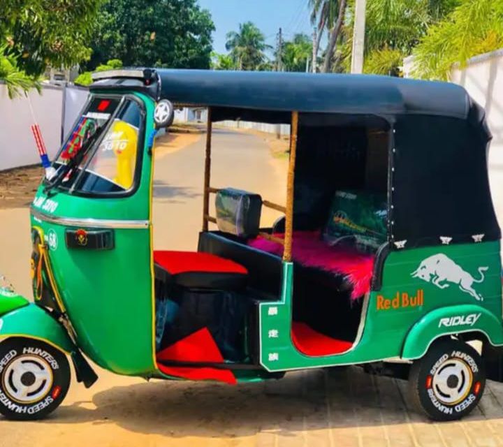 Bajaj Three Wheel 2015 - Used Three wheeler sale in Sri Lanka - patpat.lk