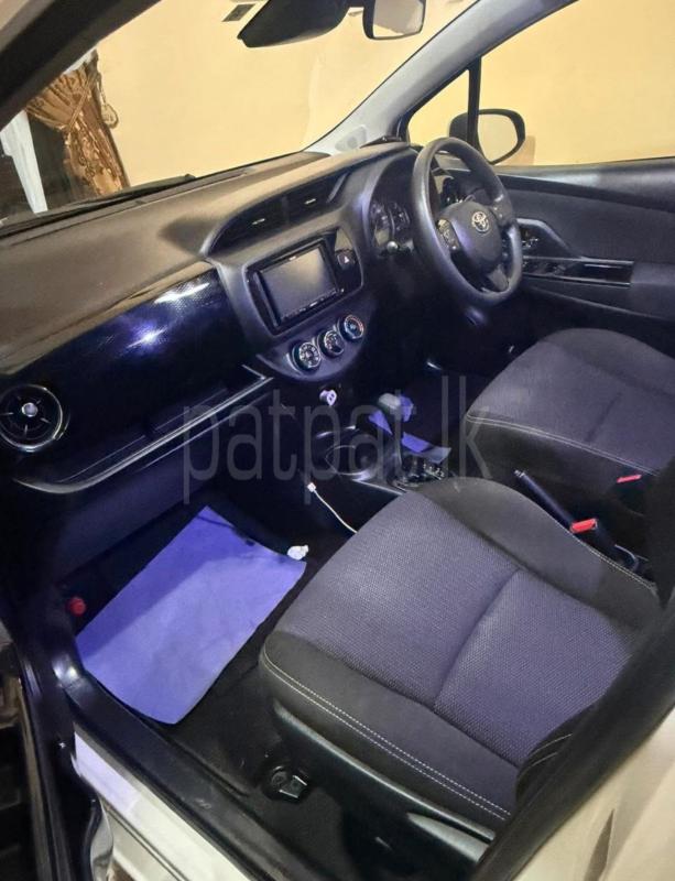 Toyota Vitz 2019 - பயன்படுத்தப்பட்டது கார் sale in Sri Lanka - patpat.lk