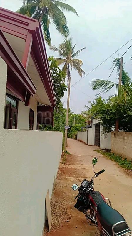 House for Sale in Udugampola ads-image-1