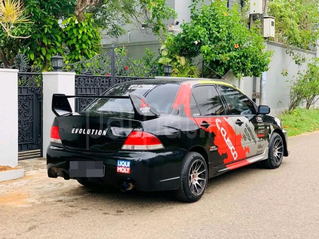 Advertisement image 3