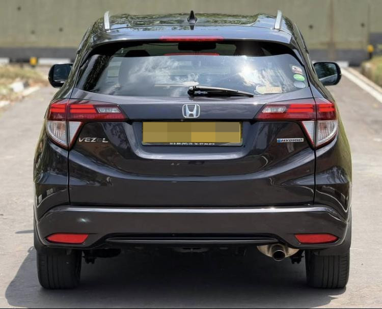 Honda Vezel 2014 - Used SUV sale in Sri Lanka - patpat.lk