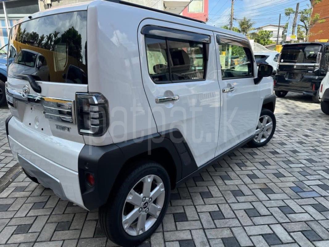 Advertisement image 4