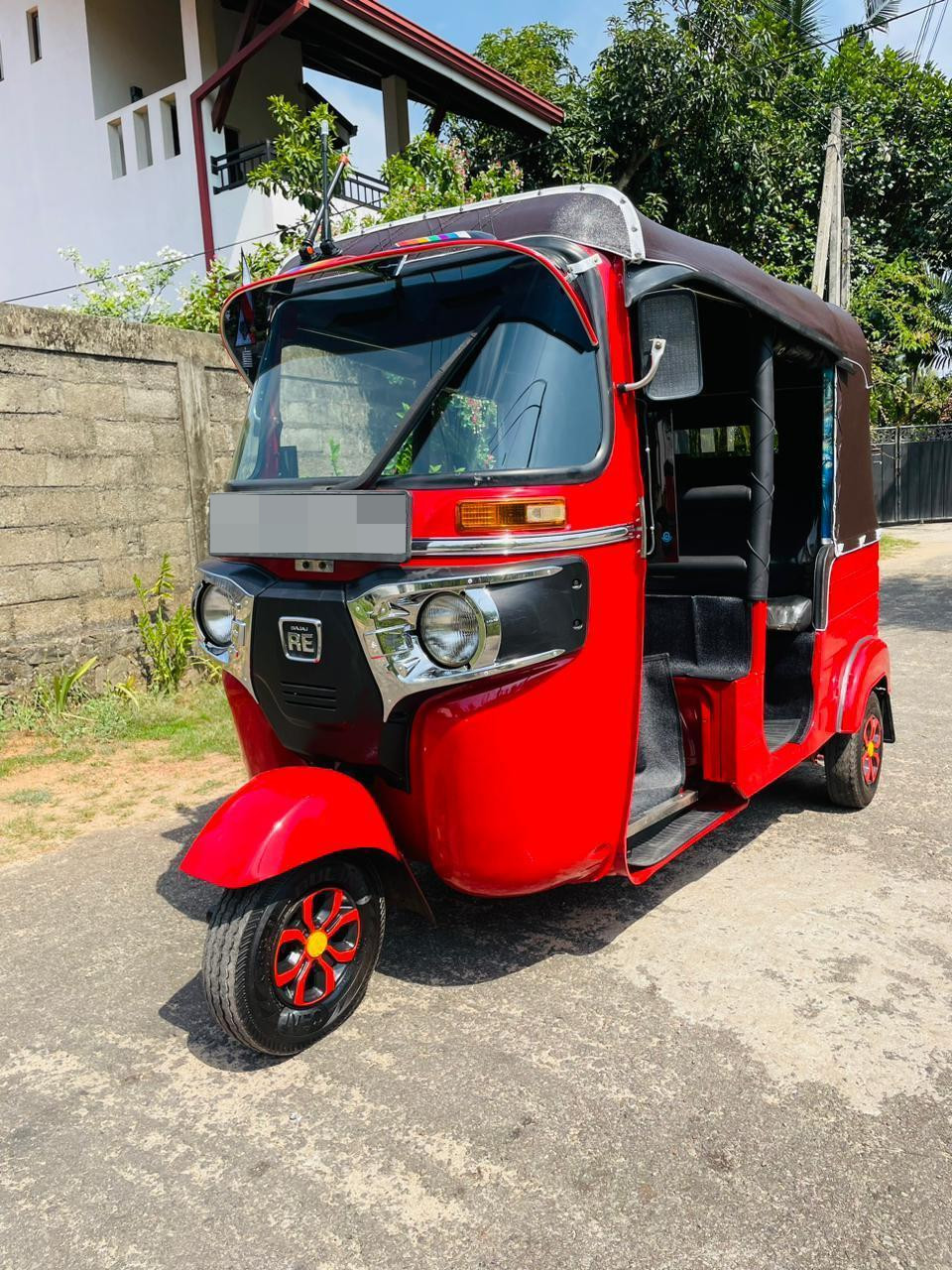 Bajaj Three Wheel 2015 - Used Three wheeler sale in Sri Lanka - patpat.lk