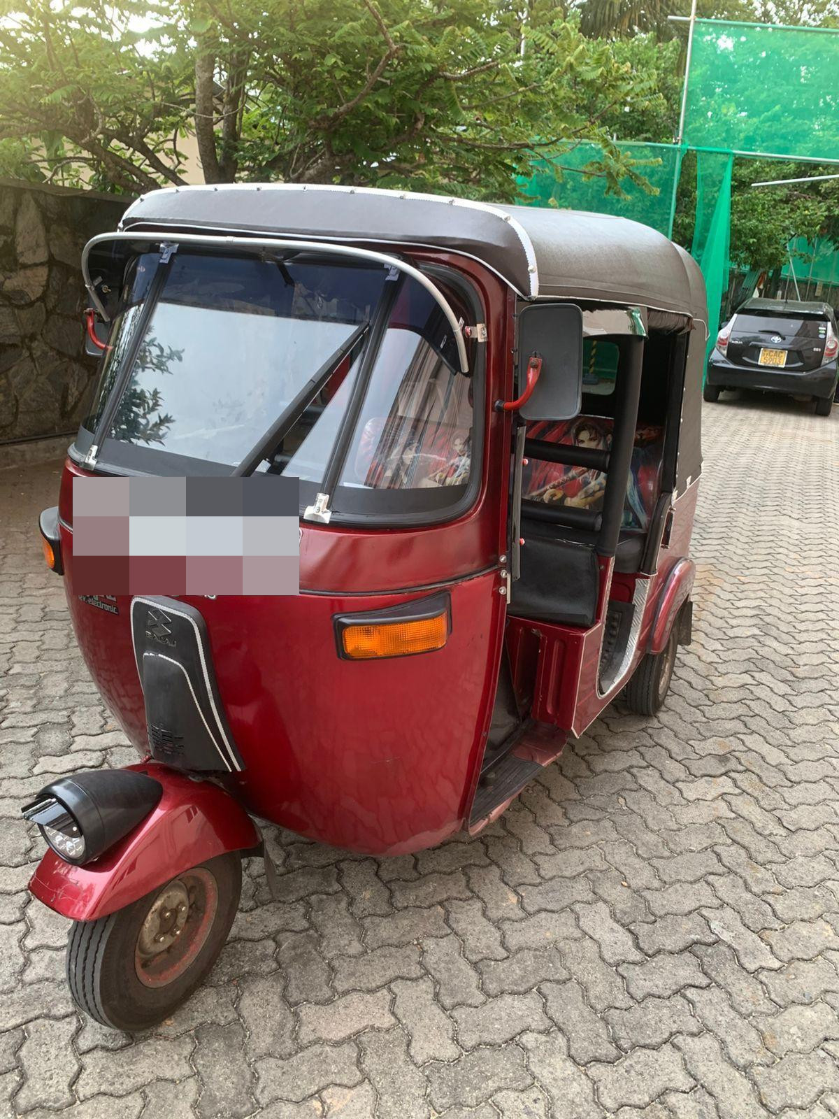 Bajaj 4 stroke 2005 - பயன்படுத்தப்பட்டது முச்சக்கர வண்டி sale in Sri Lanka - patpat.lk