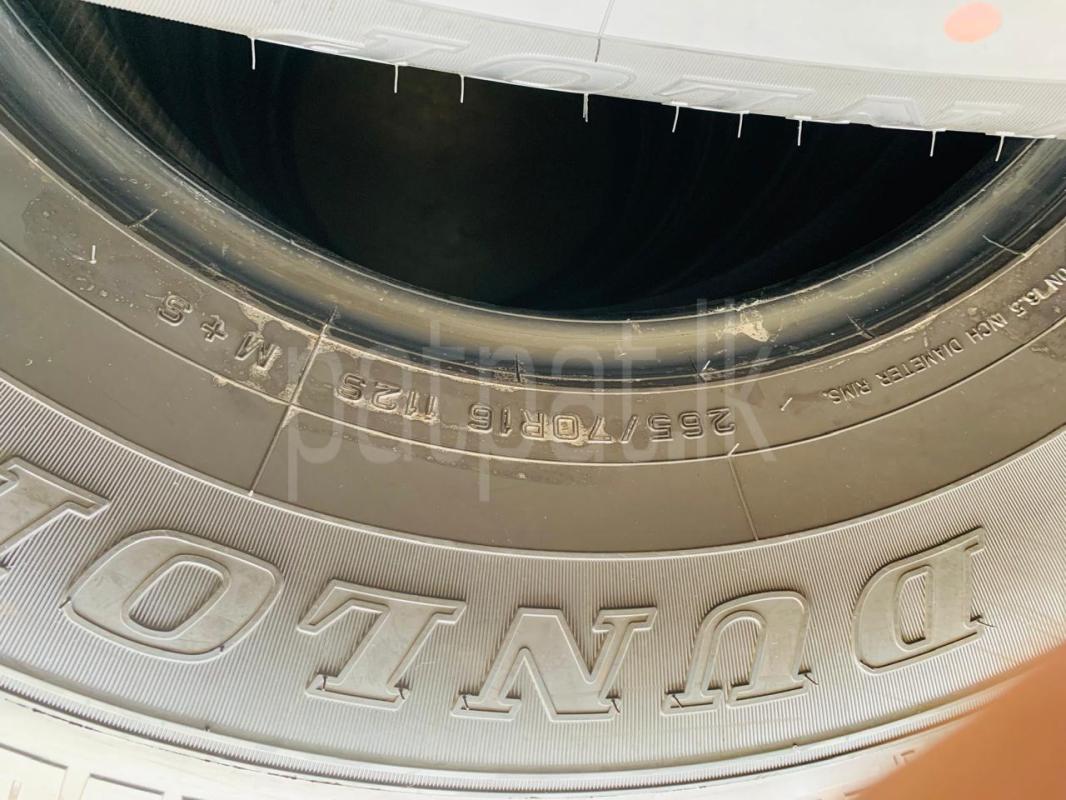 265/70/r16 tyres japan imported brand new ( Land Cruiser,Hilux Surf)