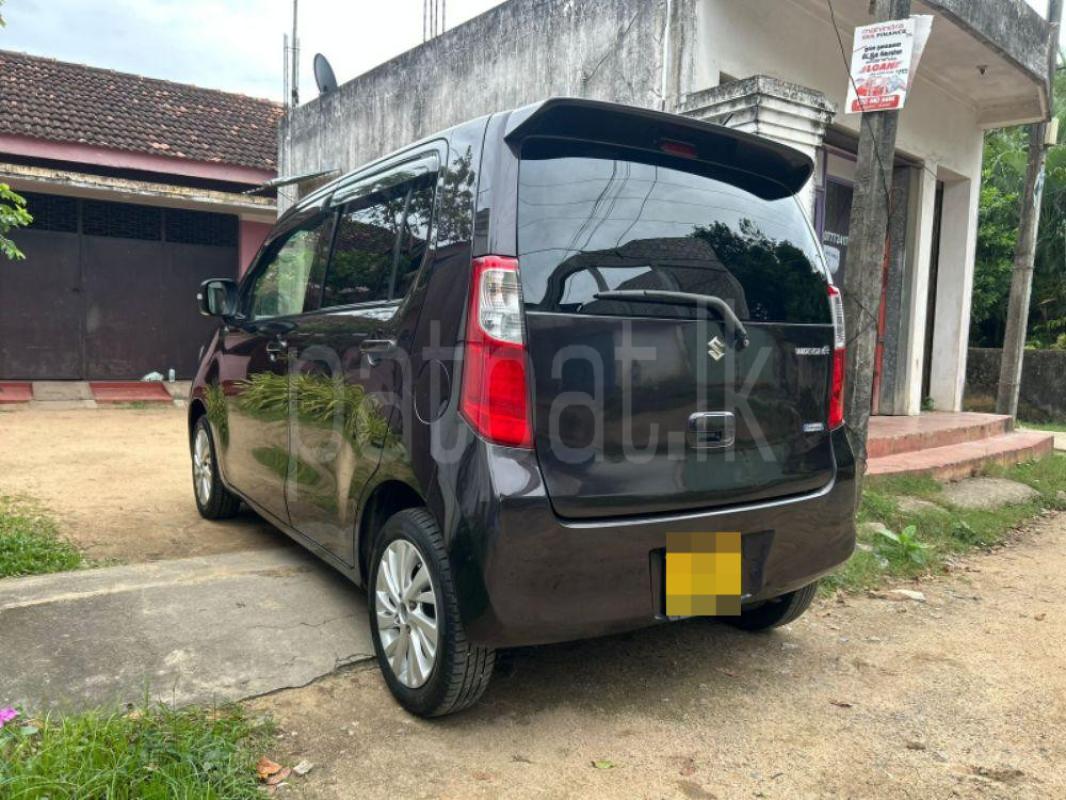 Advertisement image 6