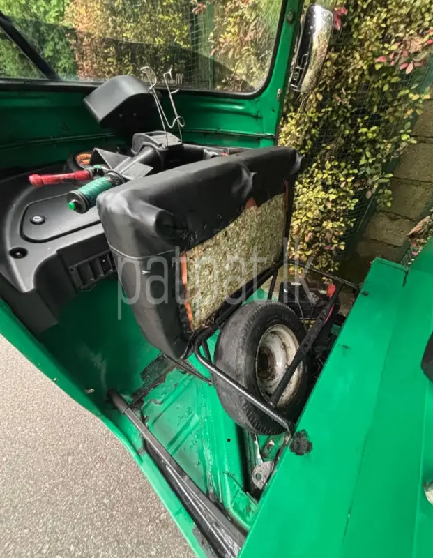 Advertisement image 3