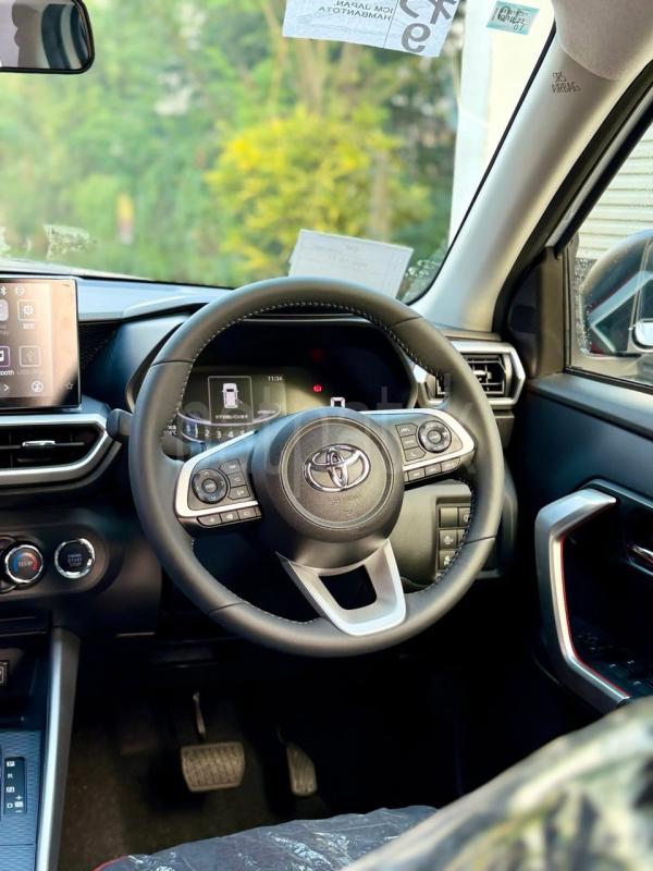 Advertisement image 6