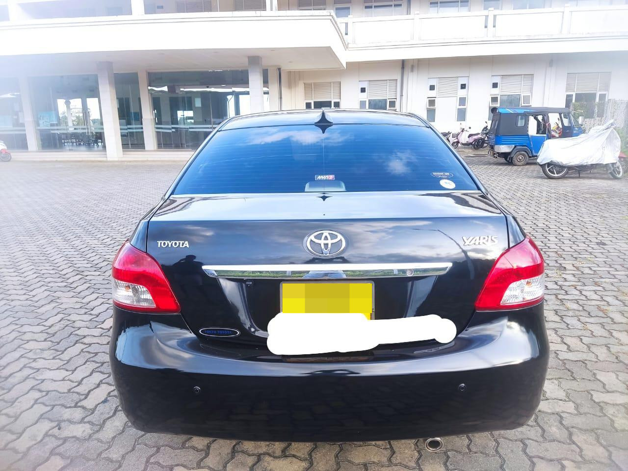 Toyota Yaris 2006 - Used Car sale in Sri Lanka - patpat.lk