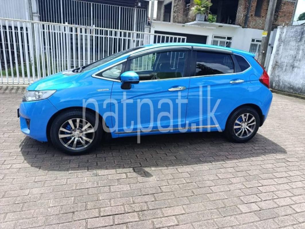 Advertisement image 2