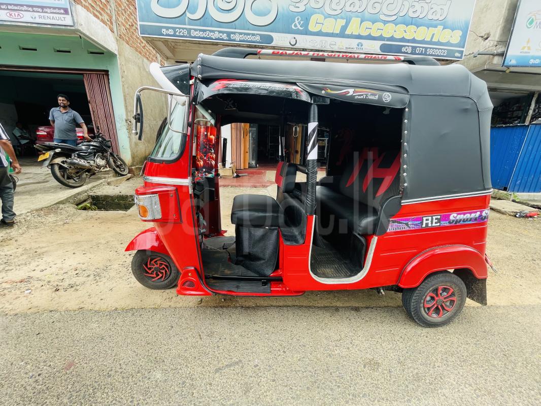 Bajaj Three Wheel 2012 - பயன்படுத்தப்பட்டது முச்சக்கர வண்டி sale in Sri Lanka - patpat.lk
