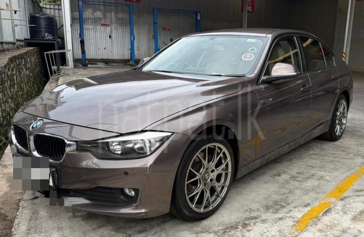 BMW 3 Series 2013 - பயன்படுத்தப்பட்டது கார் sale in Sri Lanka - patpat.lk