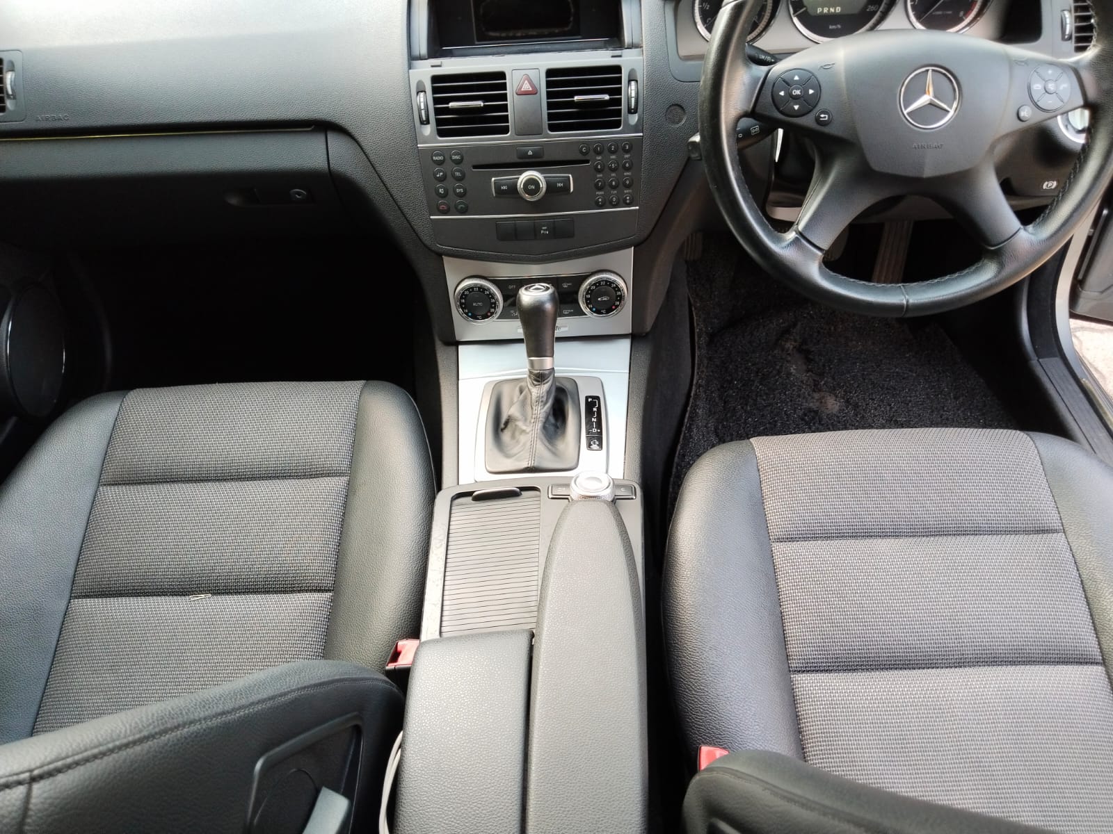 Mercedes Benz C Class 2010 - භාවිතා කරන ලද කාර් sale in Sri Lanka - patpat.lk