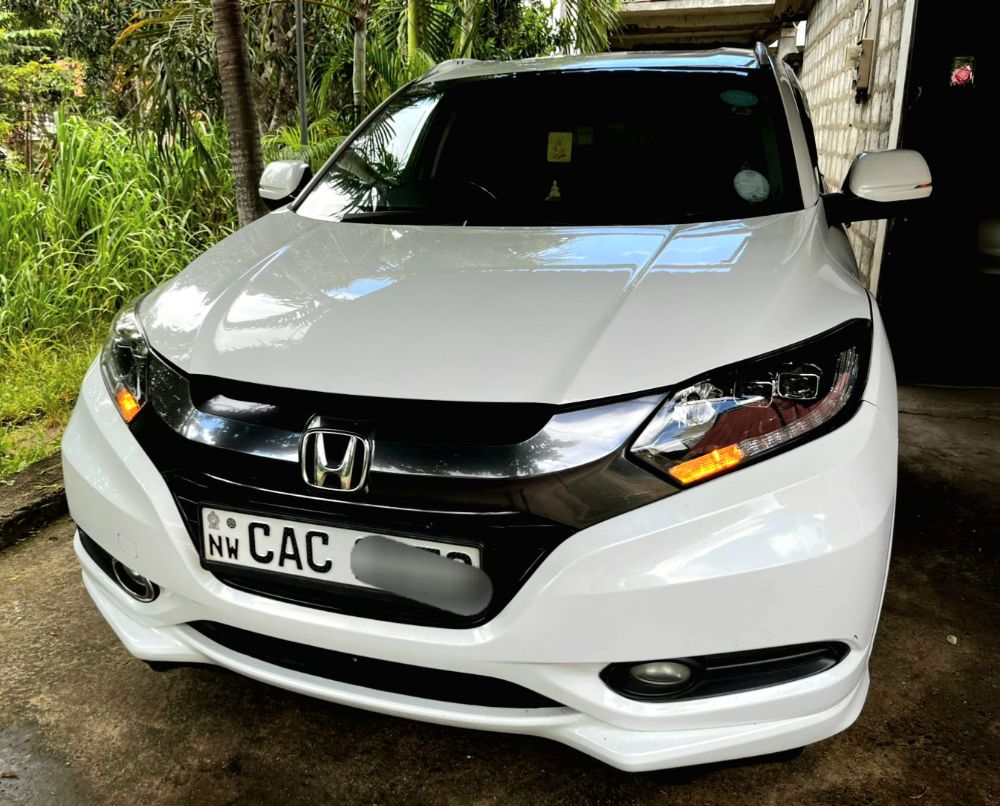 Honda Vezel 2014 - பயன்படுத்தப்பட்டது SUV sale in Sri Lanka - patpat.lk