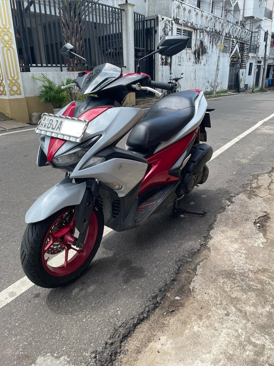 Yamaha Aerox 2020 - Used Bike sale in Sri Lanka - patpat.lk
