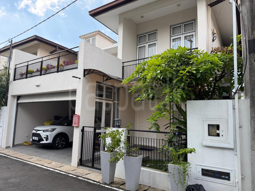 House for Sale in Boralesgamuwa