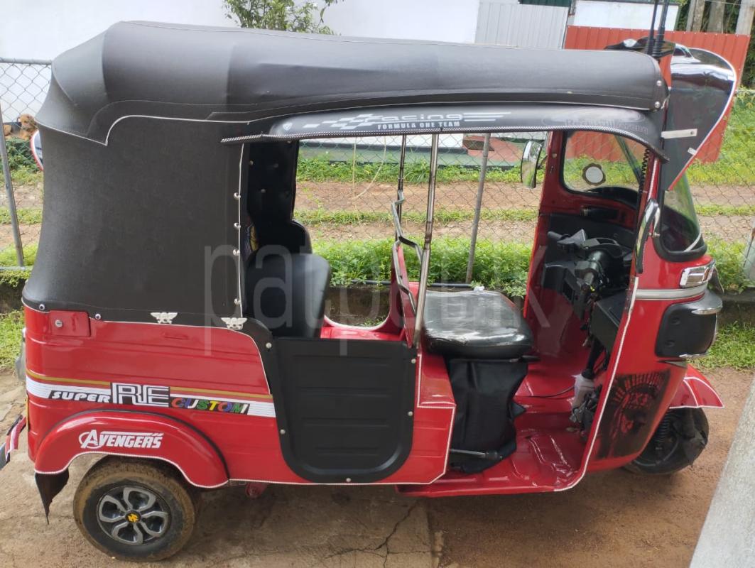 Bajaj 4 stroke 2013 - மறுசீரமைக்கப்பட்டது முச்சக்கர வண்டி sale in Sri Lanka - patpat.lk