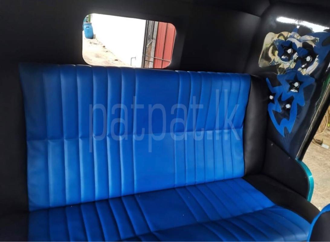 Advertisement image 6