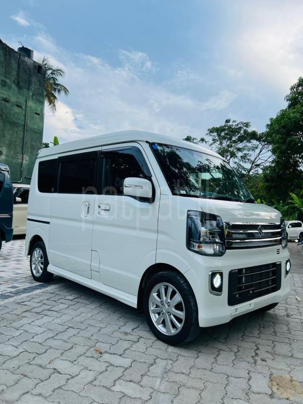 Advertisement image 3