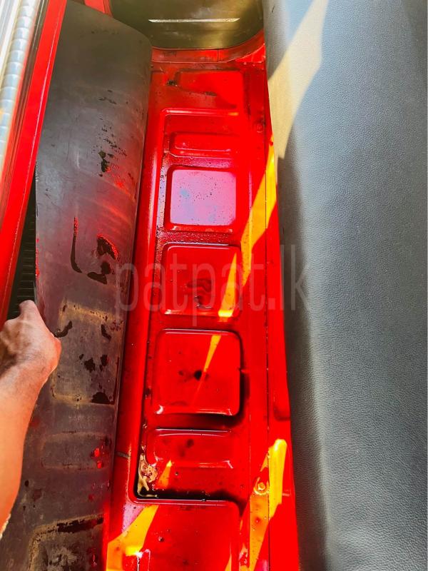 Advertisement image 5