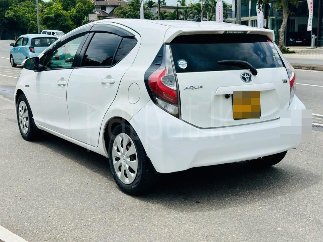 Toyota Aqua 2013 - භාවිතා කරන ලද කාර් sale in Sri Lanka - patpat.lk