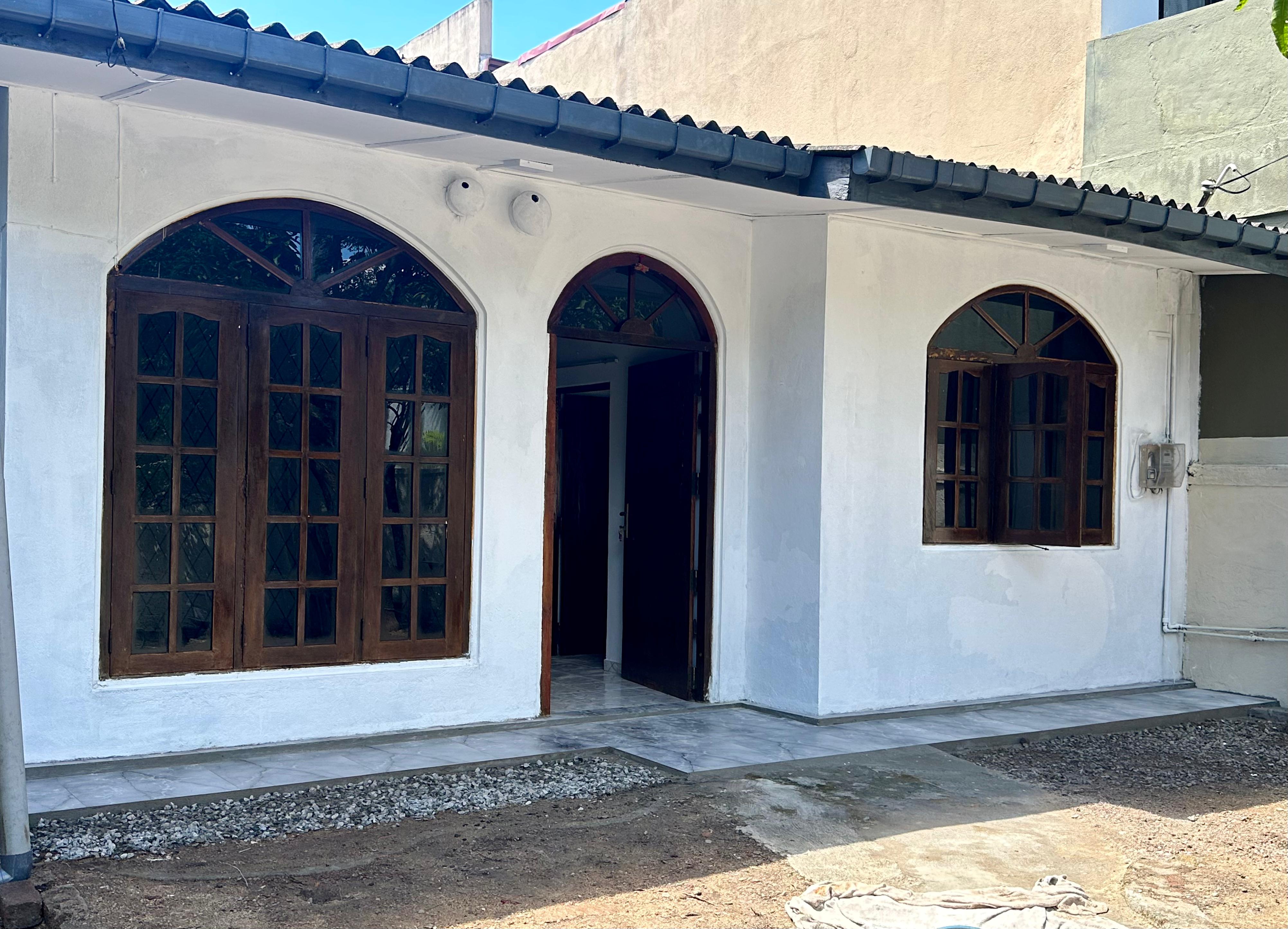 House for Sale in Pelawatta