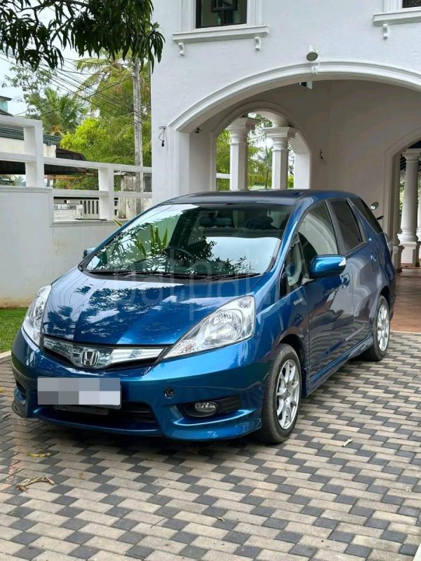 Advertisement image 1