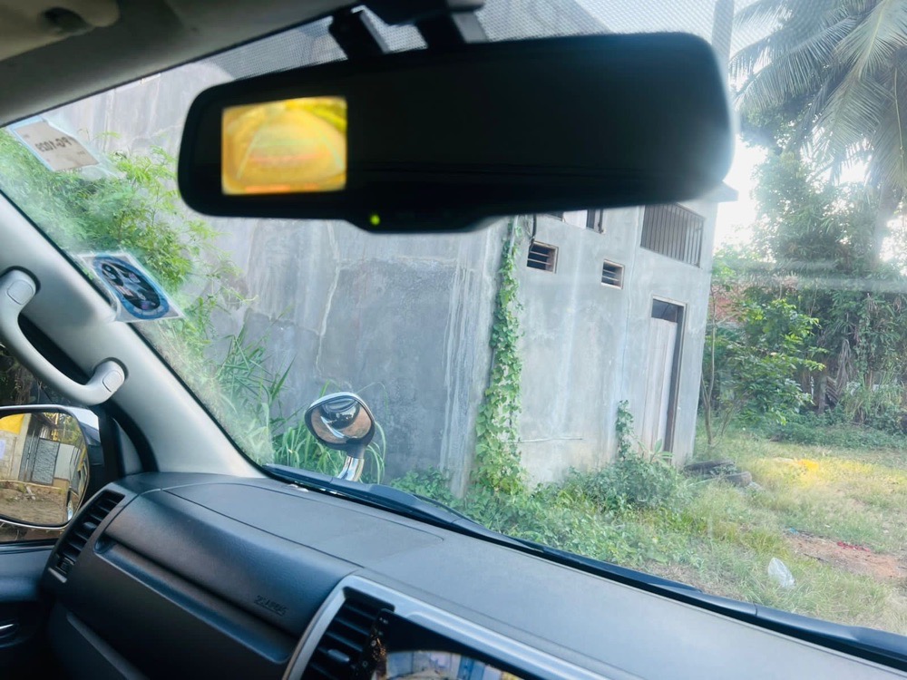 Toyota Hiace 2014 - Used Van sale in Sri Lanka - patpat.lk