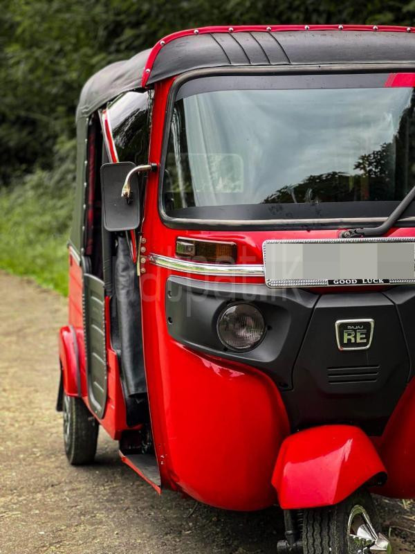 Bajaj 4 stroke 2020 - பயன்படுத்தப்பட்டது முச்சக்கர வண்டி sale in Sri Lanka - patpat.lk