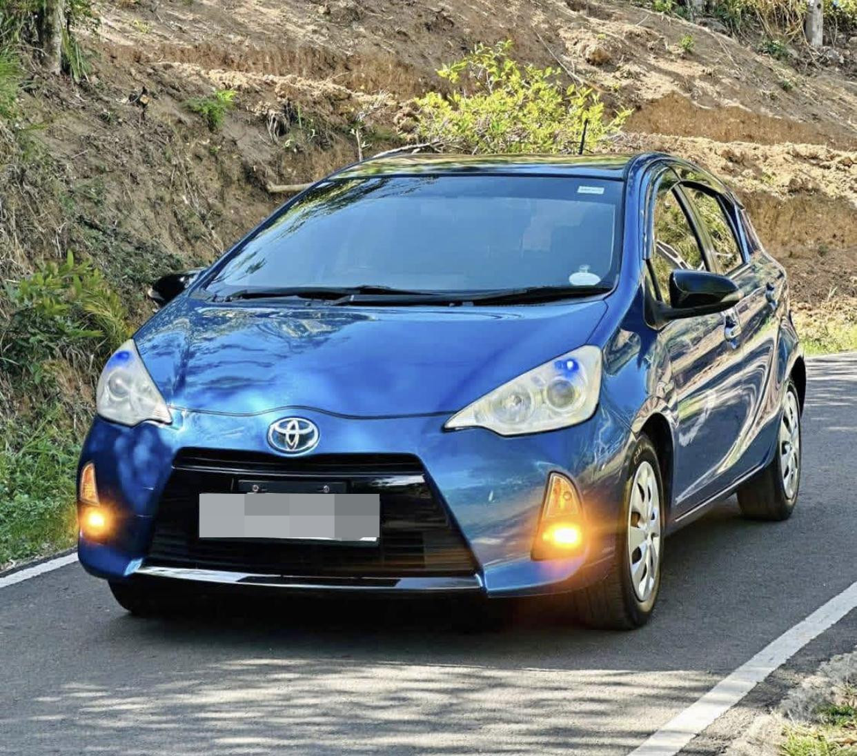 Toyota Aqua 2013 - Used Car sale in Sri Lanka - patpat.lk