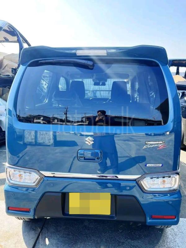 Advertisement image 1