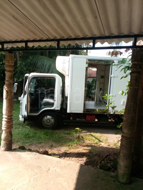 Advertisement image 3