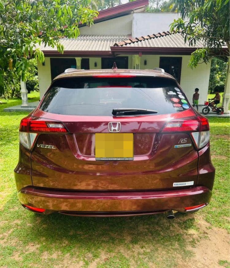 Honda Vezel 2014 - பயன்படுத்தப்பட்டது SUV sale in Sri Lanka - patpat.lk